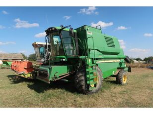 John Deere 1470 - Combine Harvester - 2010 grain harvester