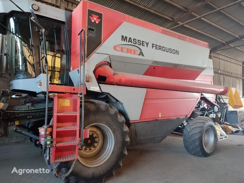 Massey Ferguson 7274 grain harvester