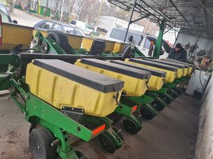 John Deere 1780 mechanical precision seed drill