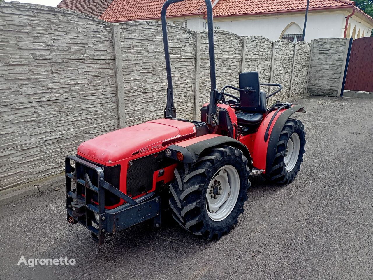 Antonio Carraro 8400 mini tractor