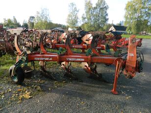 Kverneland E reversible plough