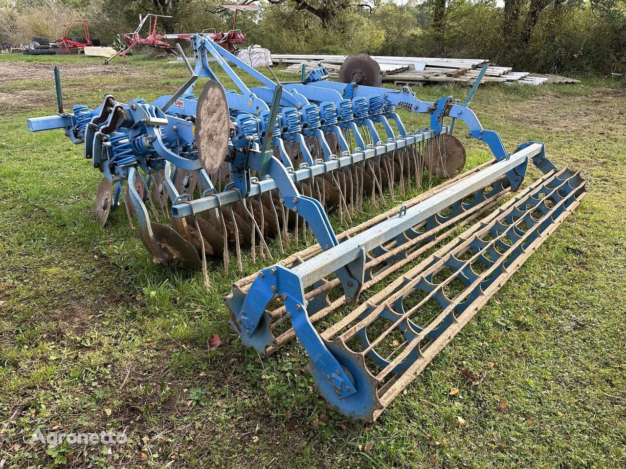 Lemken RUBIN 9/350 disk harrow