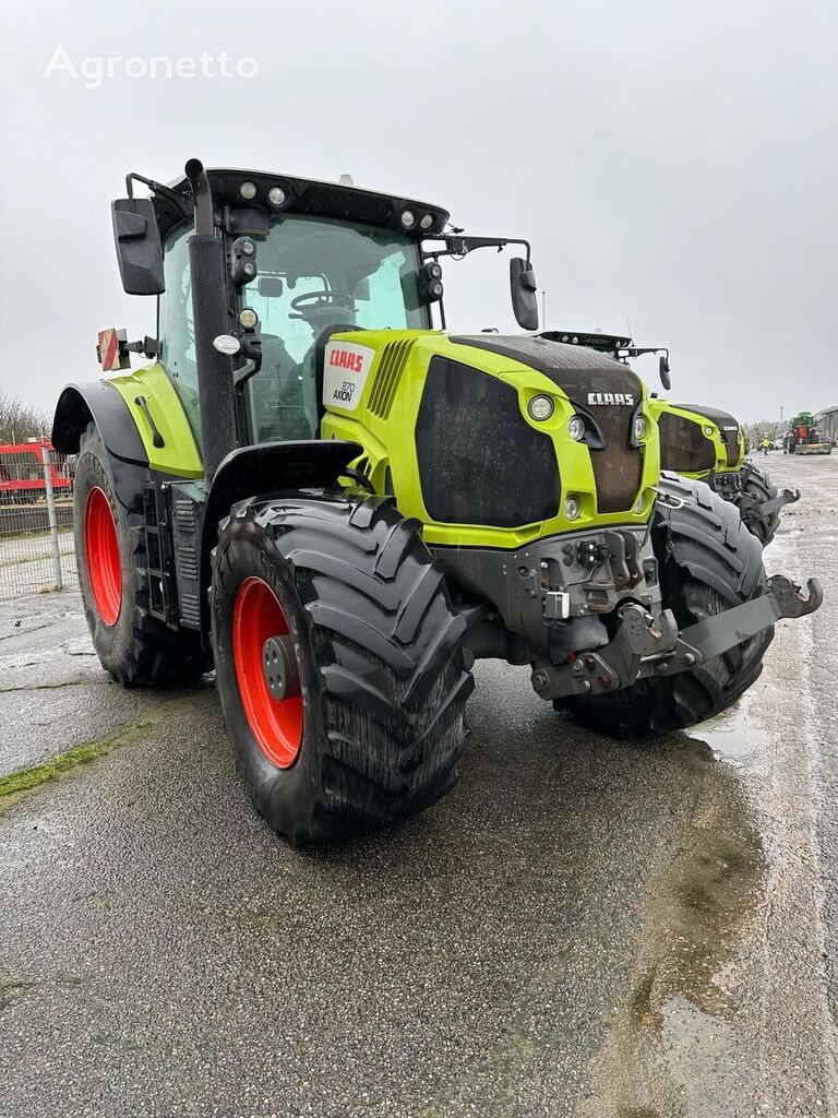 Claas Axion 870 wheel tractor